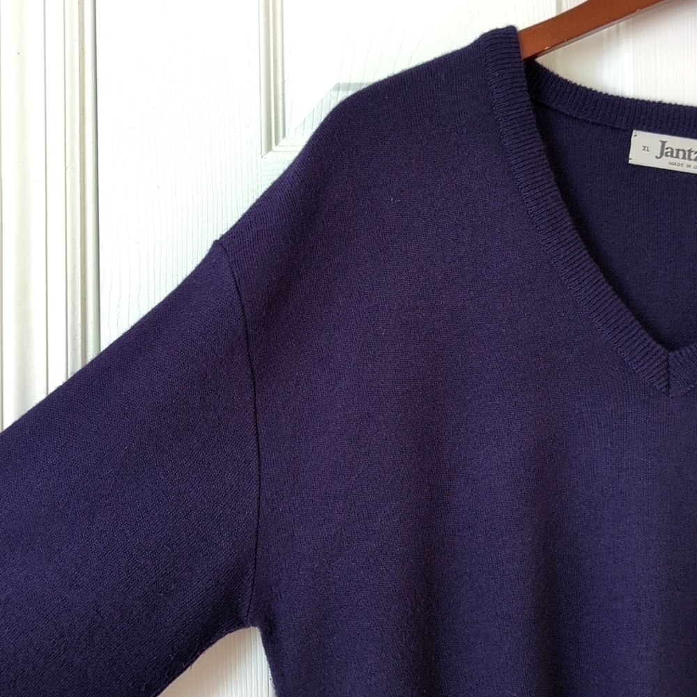Jantzen 90's Vintage Classic & Cozy Long Sleeve V-neck Knit Sweater Navy XL - Picture 3 of 10